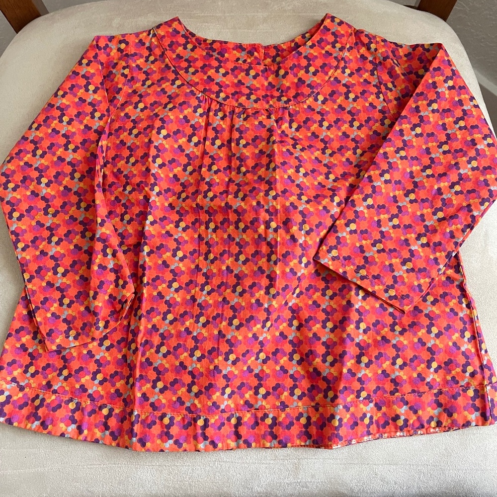 Colorful girls shirt